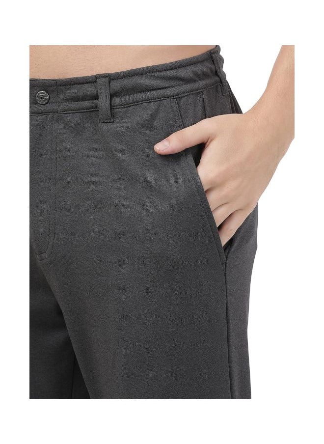 JOCKEY - بنطلون Jockey IM07 للرجال من الألياف الدقيقة بقصّة Slim Fit طوال اليوم مع جيوب جانبية وخلفية مريحة - Image 1
