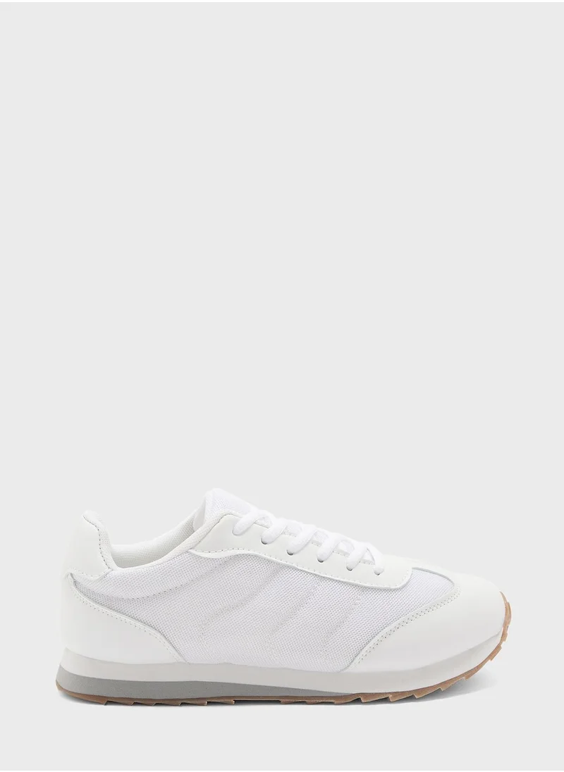 جينجر Quilted Sneaker
