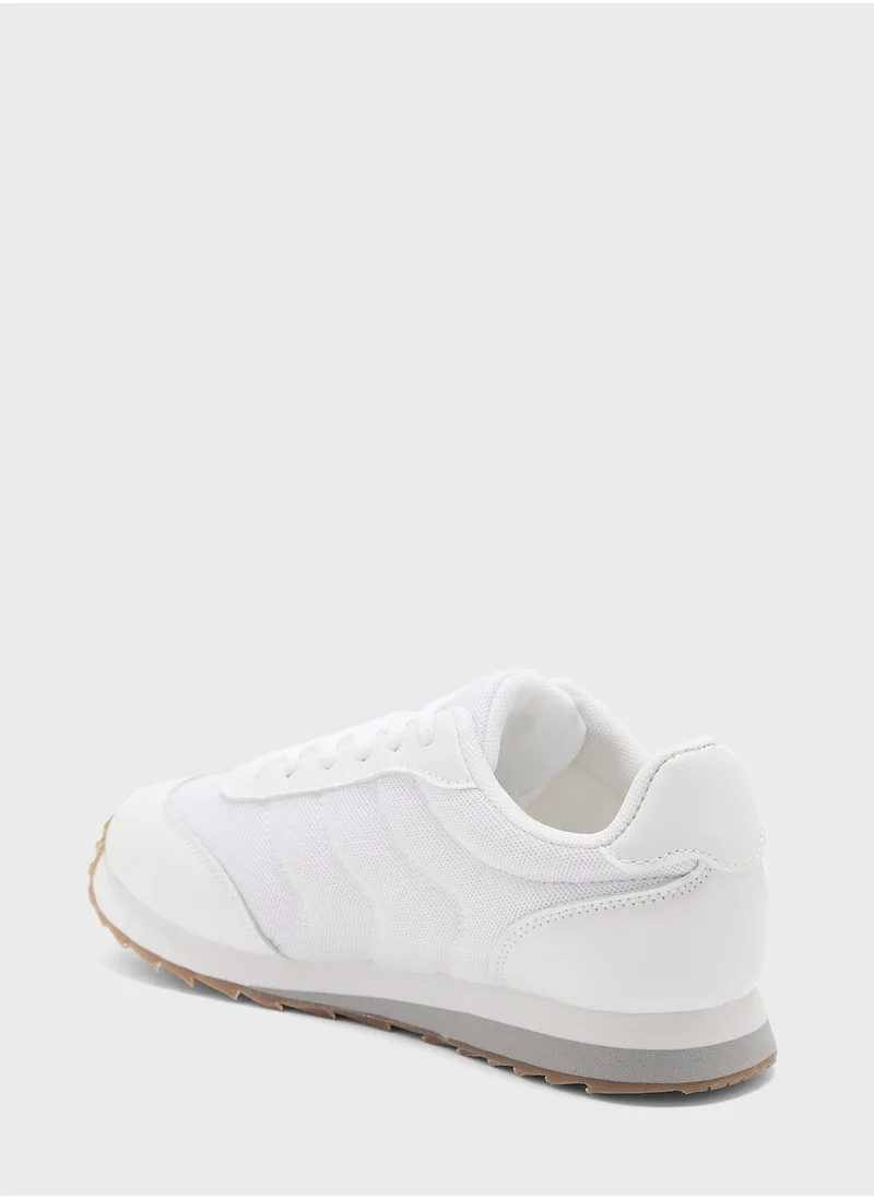 جينجر Quilted Sneaker