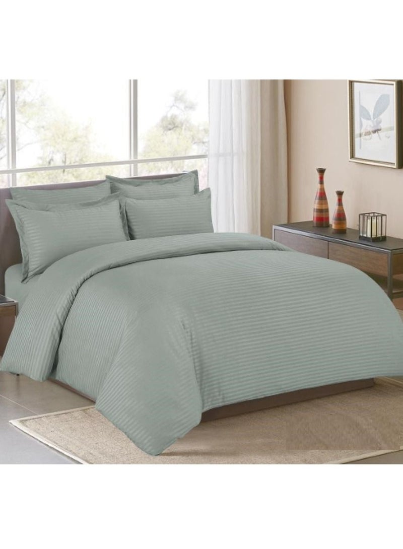 Hourse 6-Piece Striped  Hotel Comforter Set - Image 2