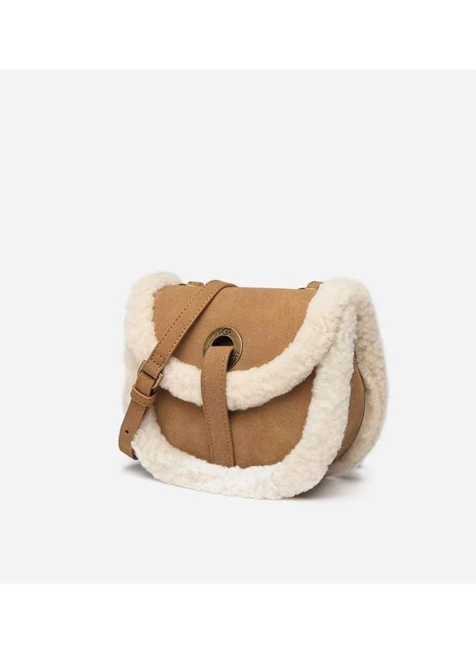 UGG Shearling Saddle Bag - Image 2