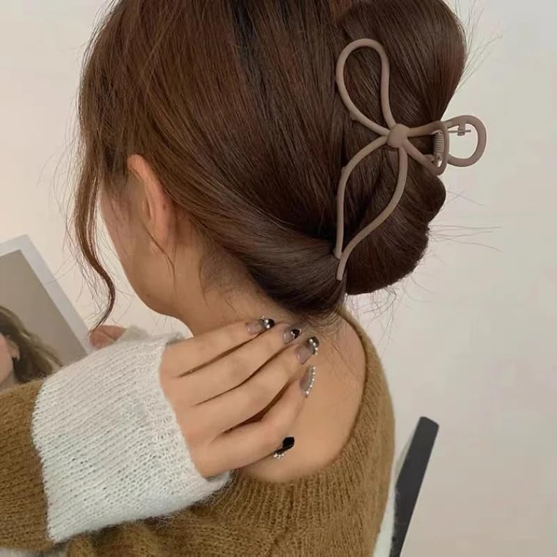Dartler Modern Coffee Hair Clutcher For Women | Stylish Hair Claws For Girls | Trendy Alloy Metal Clips | Premium & Fashionable Girls Hairs Accessories | Suitable In Various Occasions | Pack Of 1 | - Image 1