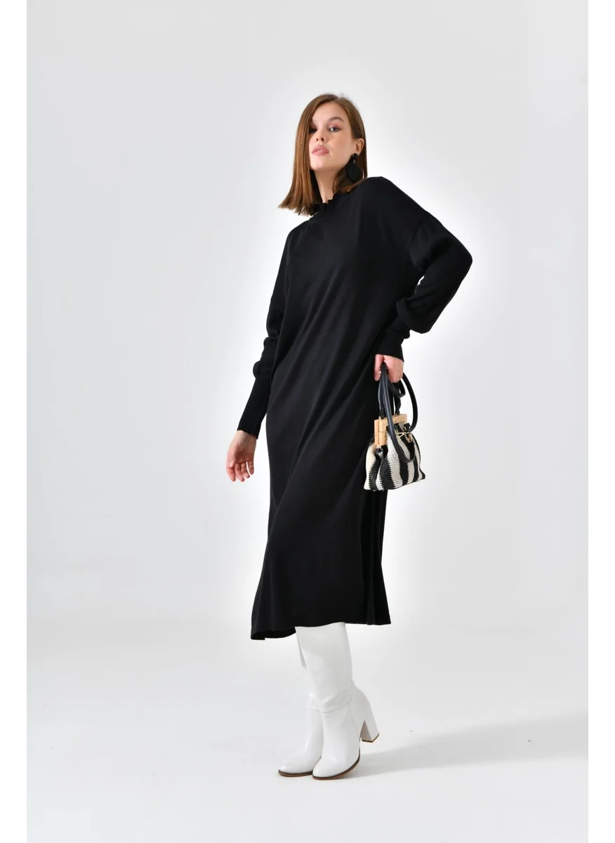 Garmi Women's Plain Basic Tunic Black