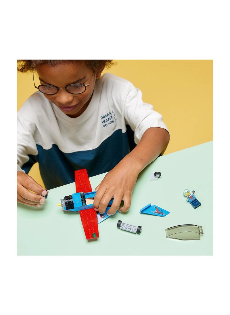 LEGO LEGO - City Stunt Aircraft 59 Pieces - 60323  - Image 4