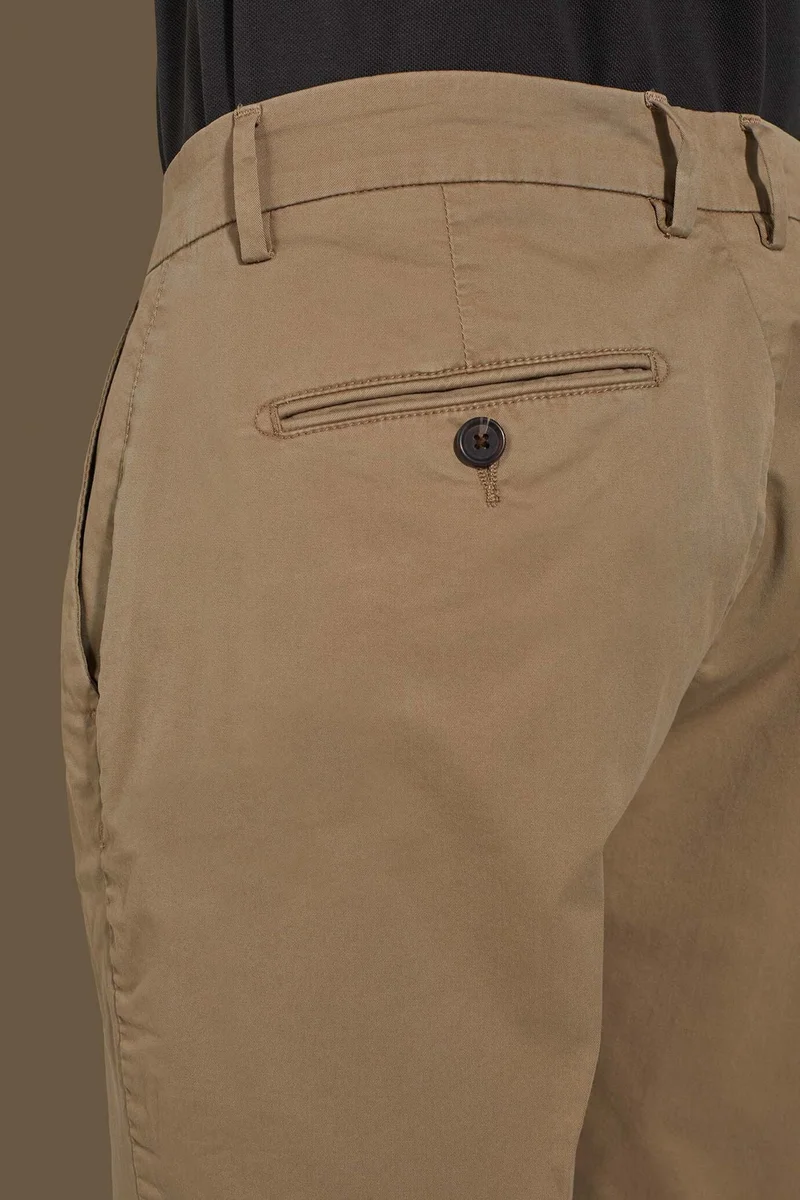 Doppelganger Brown Classic bermuda twill stretch construction - Beige for Men | Best Price UAE