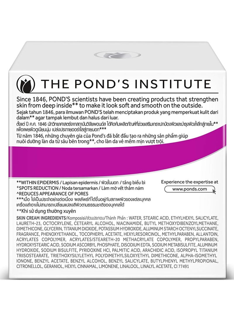Pond's Pond's Flawless Radiance Derma+ SPF15 Mattifying Day Cream (50gm)  - Image 2
