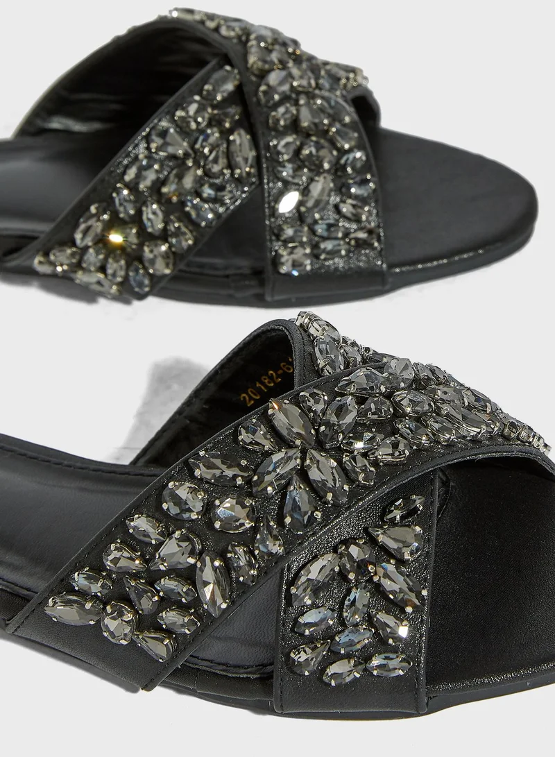 Khizana Jewel Encrusted Crossover Flat Sandals