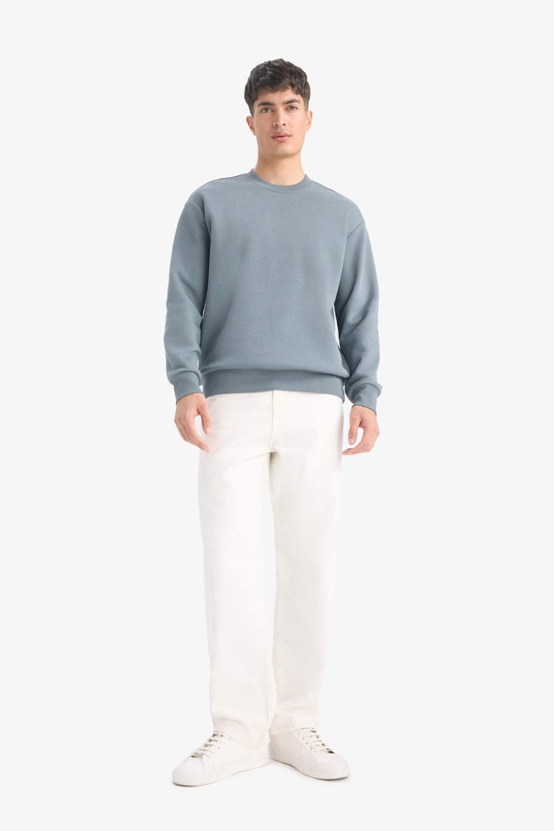 DeFacto Relax Fit Crew Neck Thick Basic Sweatshirt - Image 2