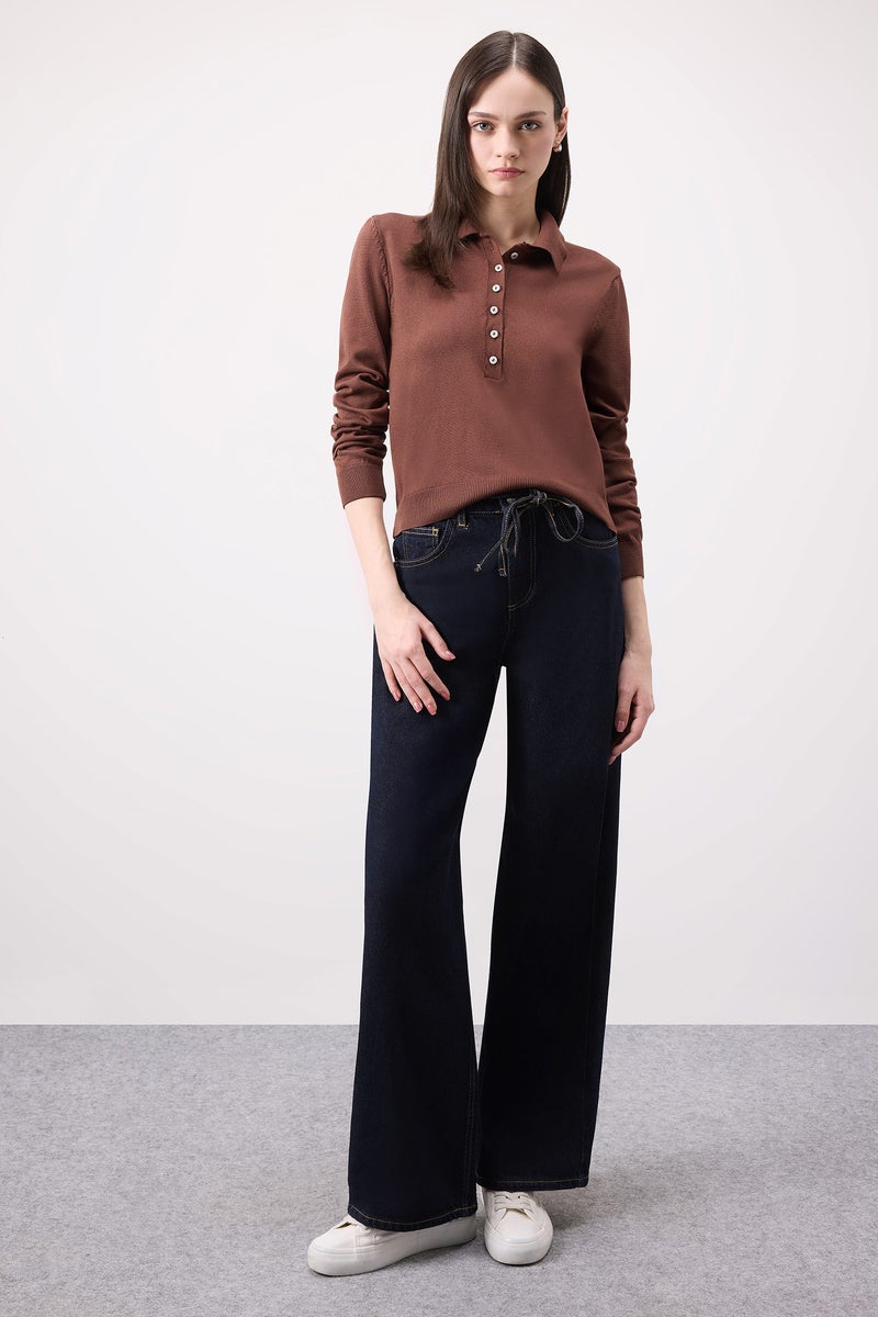 ديفاكتو بلوفر تريكو قصة عادية بياقة بولو  - Image 4