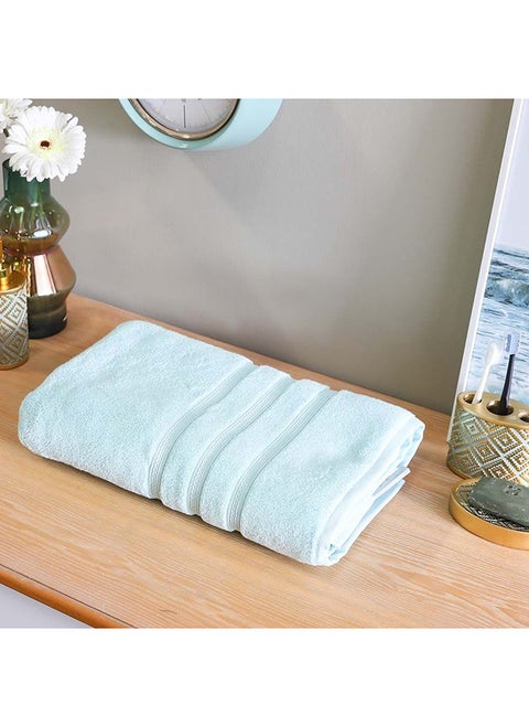 Danube Home Flossy Advance Bath Towel 100% Cotton 650 gsm Quick Dry Plush Bath Sheet Ultra Soft Highly Absorbent Daily Usage Towels For Bathroom Gym L 70 x W 142 Cm-Light Green