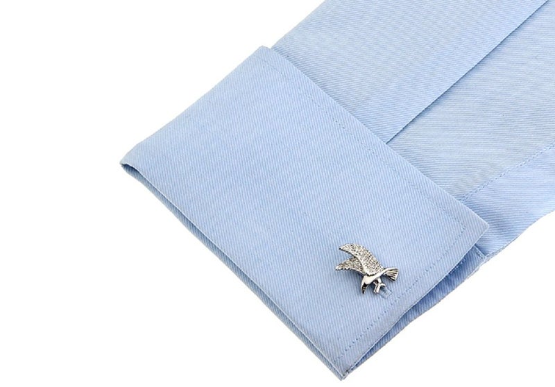 MRCUFF Hawk Osprey Eagle Bird of Prey Pair Cufflinks in a Presentation Gift Box & Polishing Cloth - Image 3