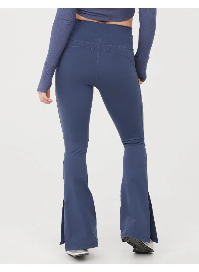 آري من امريكان ايجل OFFLINE By Aerie The Hugger Split-Hem Bootcut Legging