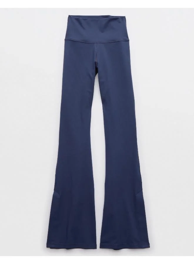 آري من امريكان ايجل OFFLINE By Aerie The Hugger Split-Hem Bootcut Legging