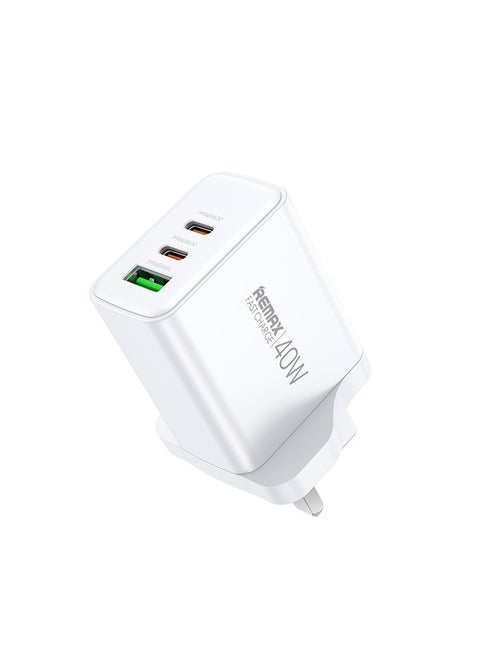 40W Triple-Port Fast Charger, Dual USB-C & USB-A Adapter for Phones and Tablets, Compact Design