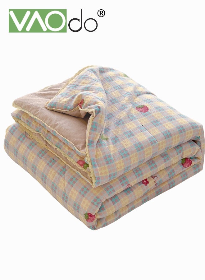 VAOdo Single Quilt with Lace Decoration, Machine Washable, Double-sided Use Bed Quilt, Soft and Breathable Lightweight Blanket for All Season 150*200CM - Image 1
