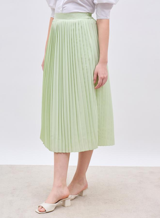 Styli Styli Pleated A-Line Midi Skirt  - Image 3