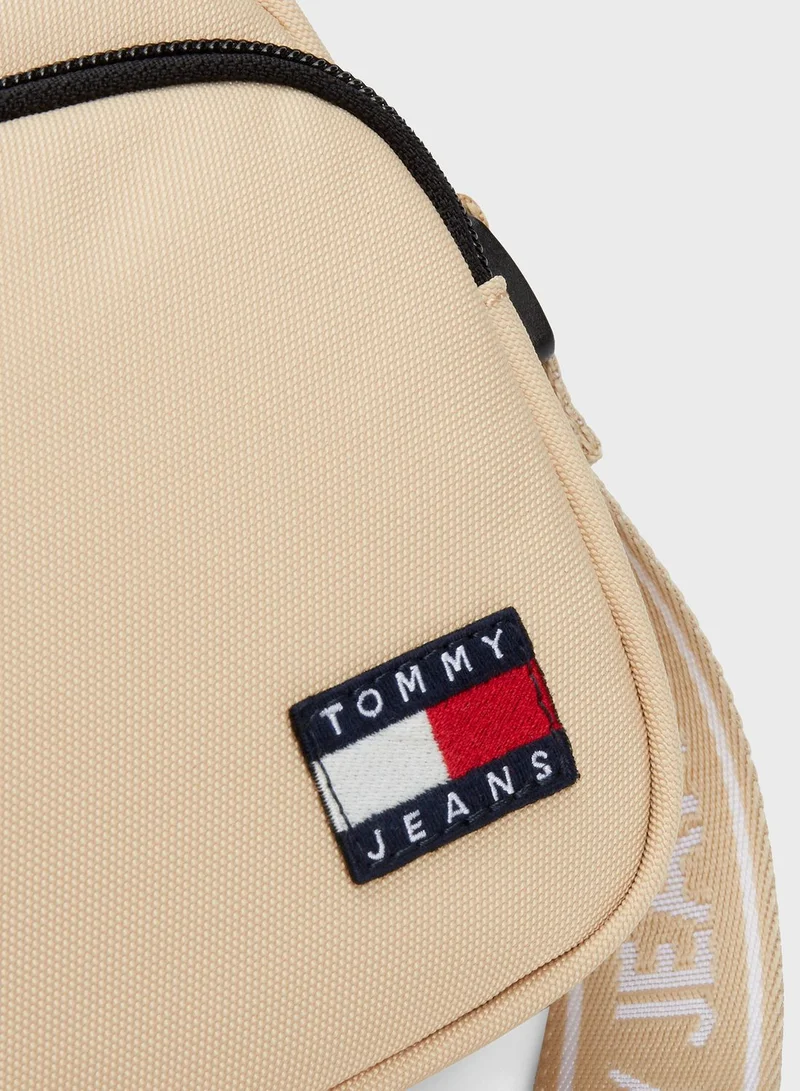 TOMMY JEANS Zip Over Crossbody