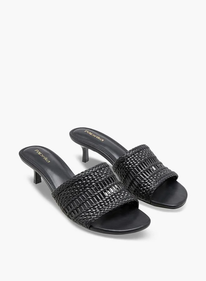 بابريكا Women Textured Kitten Heel Sandals