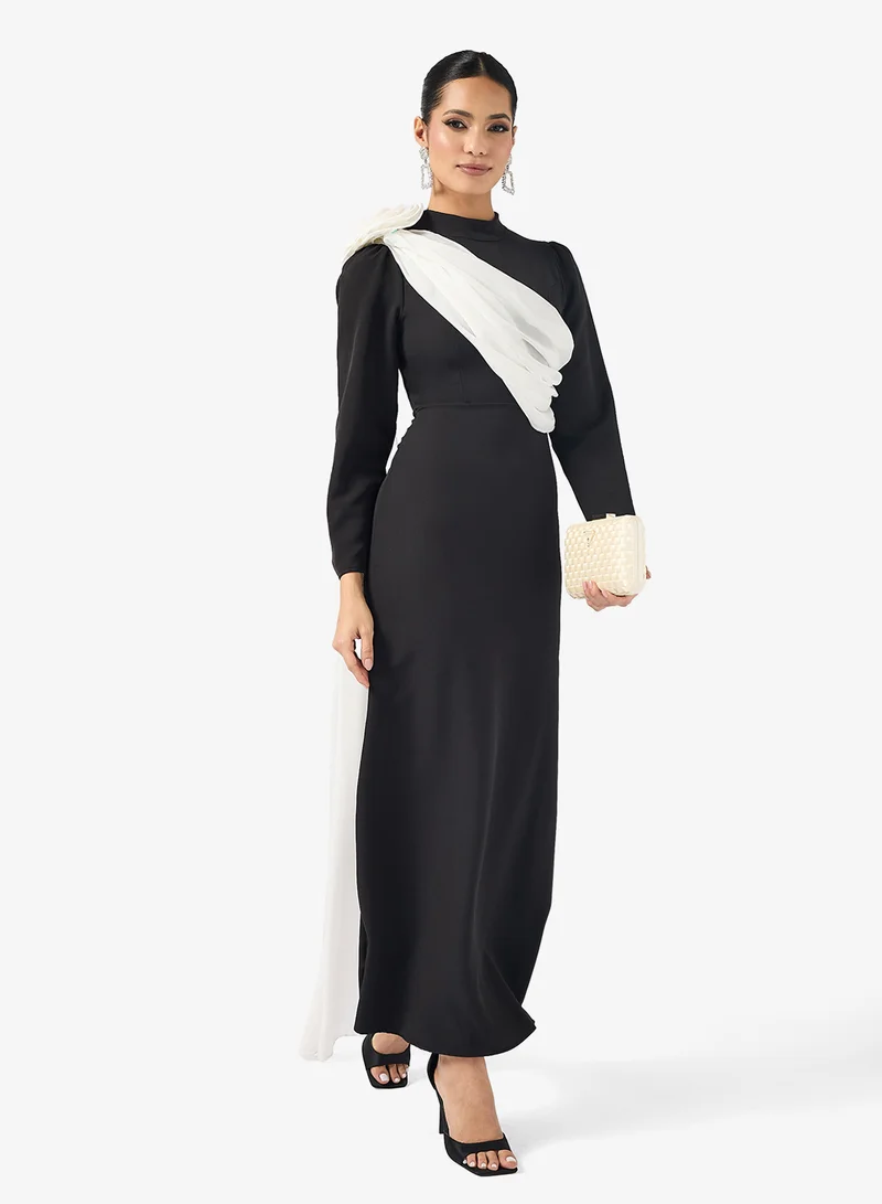 خزانة Contrast Toned Dress With Drape Shoulder Trail