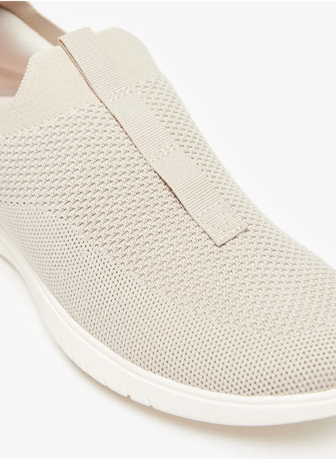 لو كونفورت Mesh Textured Slip-On Sneakers