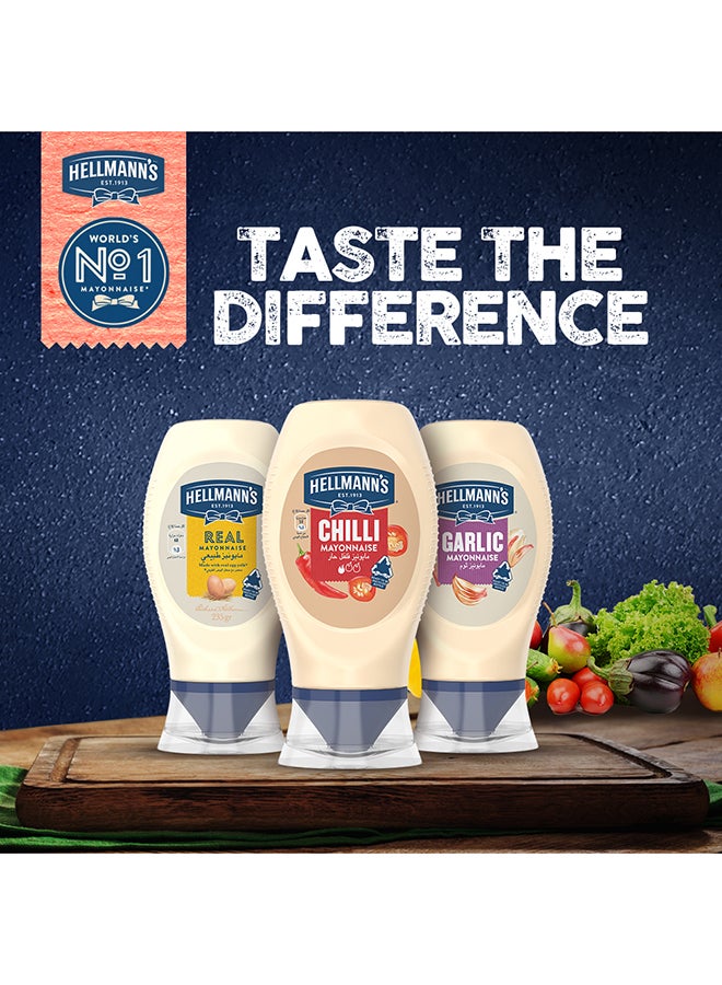 Hellmann's Flavoured Mayonnaise, for burgers, wraps and sandwiches, Chilli Mayo, 100% recycled plastic bottle, 235g - Image 5