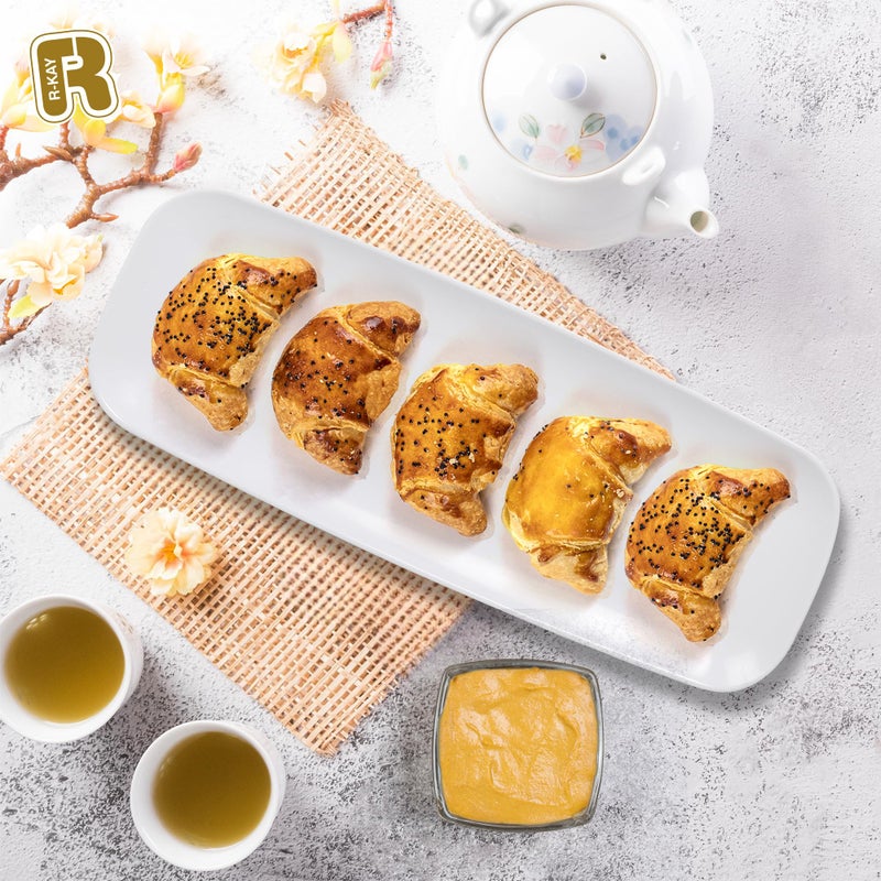 R-kay 4 Pack White Plastic Serving Trays for Party - White Serving Tray 17 by 6.5 in - Rectangular Heavy Duty Dessert Trays for Food - Image 2