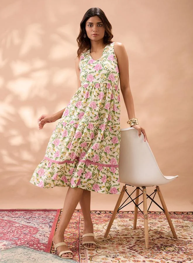 globus  Floral Print Tiered Lace Insert Midi Fusion Dress for Women | Best Price UAE