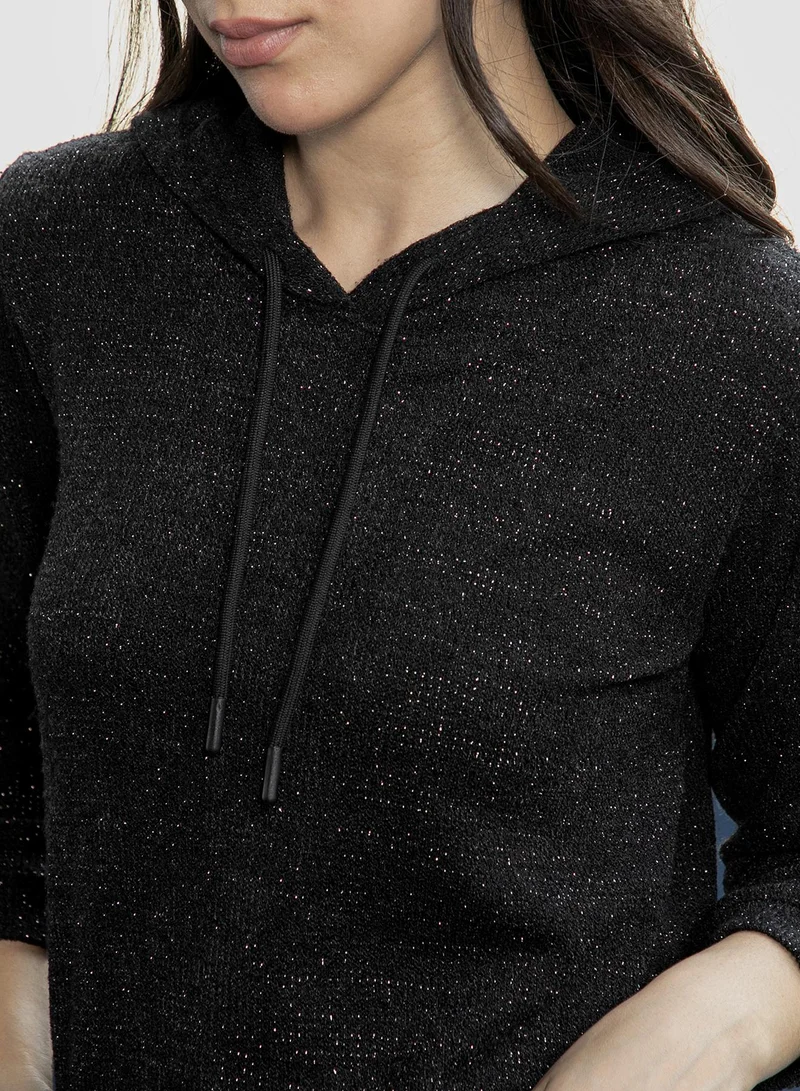 PINACOLADA  Women's Obsidian Black Jacquard-Knit Regular Pullover Hoodie | نساء | طوق بغطاء رأس | أكمام طويلة | نقش سادة | كاجوال ويومي | سويتشيرت for Women | Best Price UAE