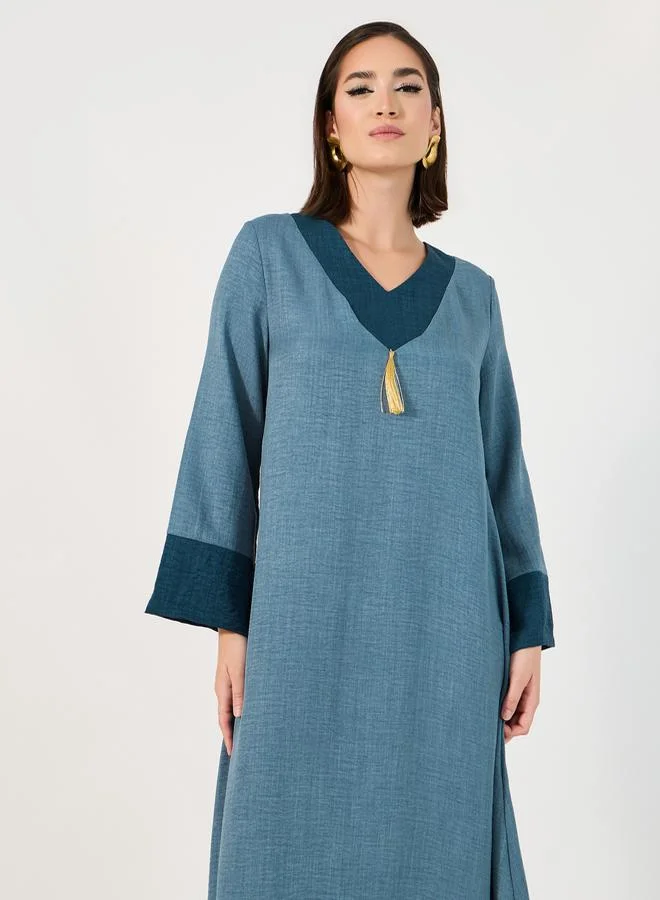 Styli Contrast Cuff Jalabiya with Tassel Detail