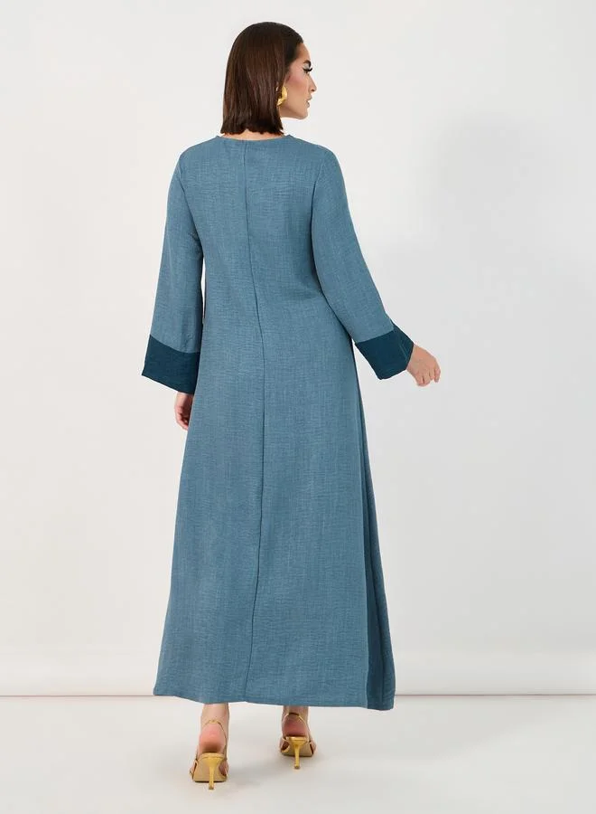 Amirah Contrast Cuff Jalabiya with Tassel Detail