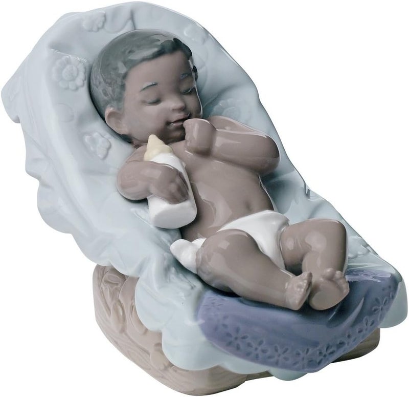 Nao Dream Little Boy 4 34 Wide Porcelain Sculpture
