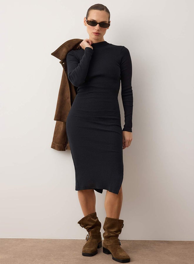 trendyol Black Fitted Crew Neck Mini Ribbed Flexible Knit Dress with a Slit TWOAW21EL0135. - Image 2