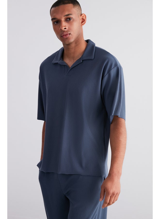 trendyol Indigo Limited Edition Oversize Textured Anti-Wrinkle Ottoman Polo Neck T-Shirt TMNSS23PO00020 - Image 2