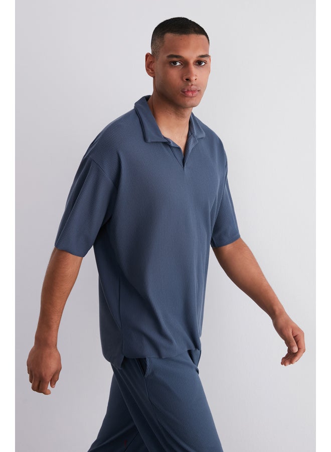 trendyol Indigo Limited Edition Oversize Textured Anti-Wrinkle Ottoman Polo Neck T-Shirt TMNSS23PO00020 - Image 3
