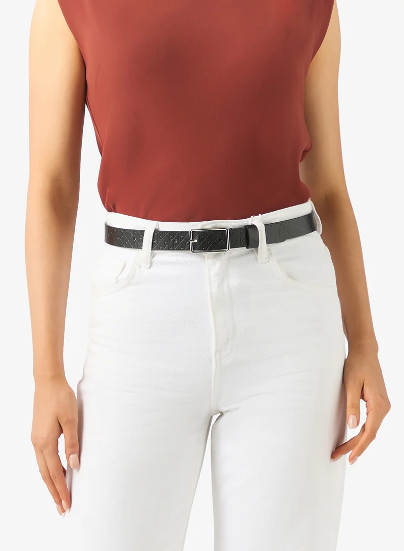 Calvin Klein BLACK / SHINY NICKEL Leather Emblem Print Rectangular Buckle Belt for Women | Best Price UAE