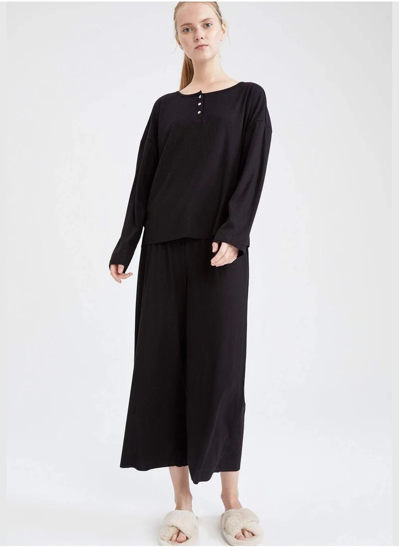 ديفاكتو Long Sleeve Buttoned Pyjamas Set