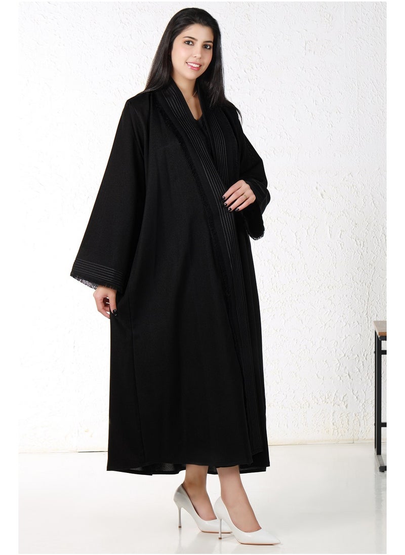 Gaiyda - Black abaya with silver threads on the sleeves and collar - Image 1