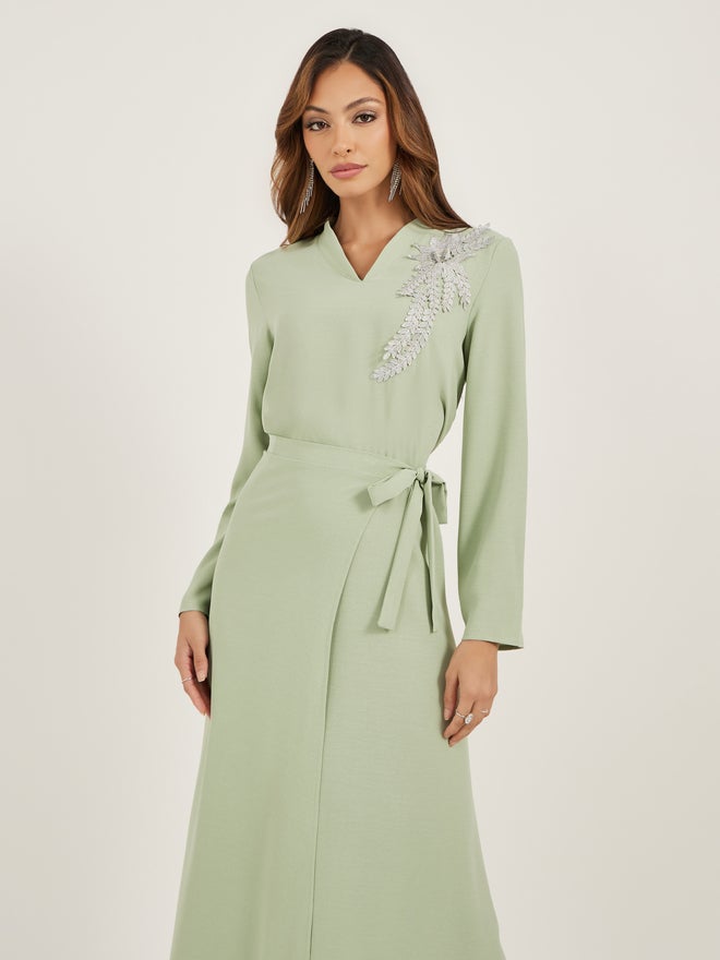 Styli Amirah Lace Detail V Neck Wrap Look Jalabiya  - Image 3