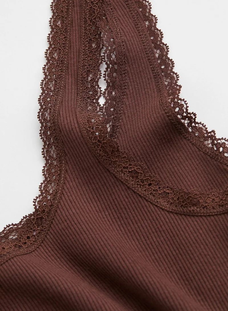 H&M Lace Trim Ribbed Crop Top