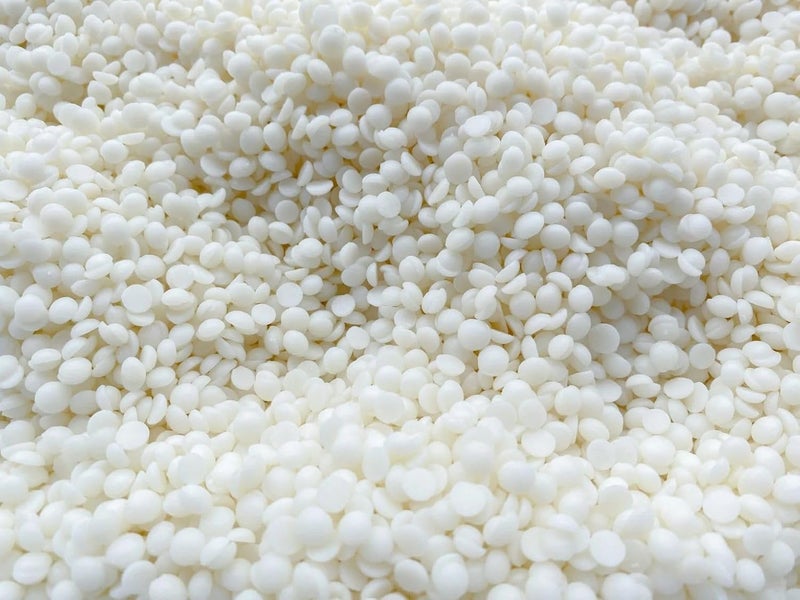 UKIYO INTERNATIONAL UKIYO international Natural Soy Wax Beads for Candle Making 1kg 100 Pure Premium SOYA Candle Wax Pellets - Image 1