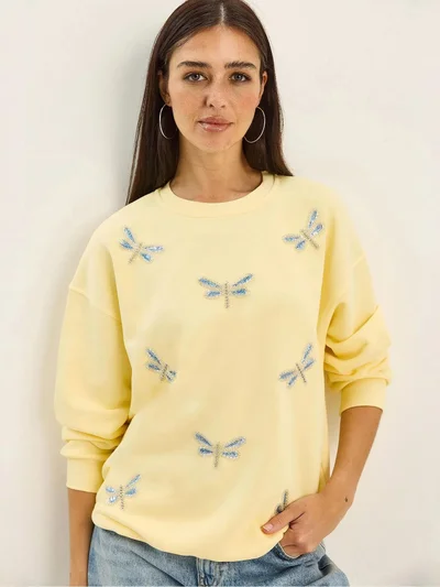 Bianco Lucci Dragonfly Embroidered Crew Neck Sweatshirt