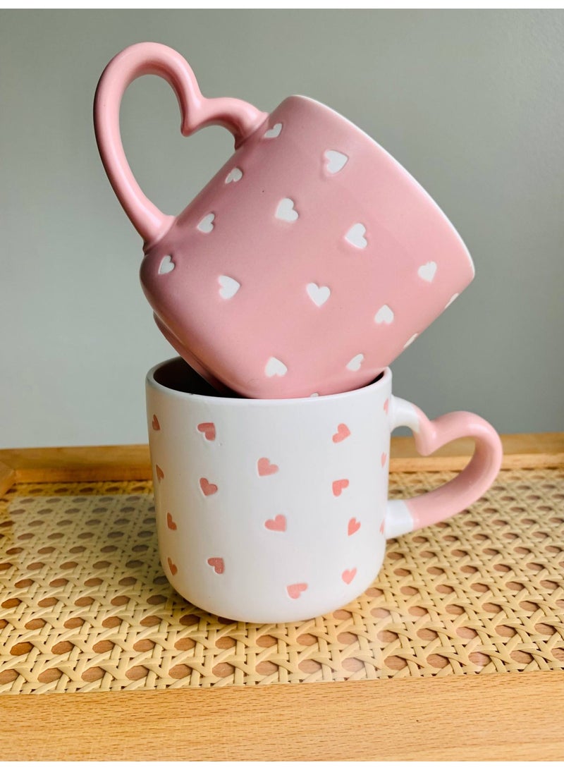 Trendy porcelain mug with a 3D heart-shaped handle and romantic dotted design. - Image 2
