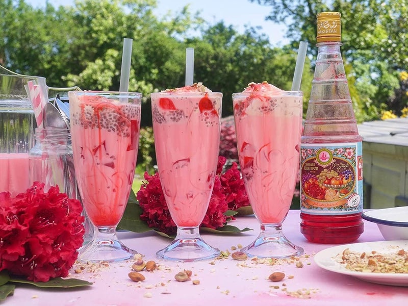 YZM YZM Jinelza 360ml Faluda Milkshake Glass Fountain Classic Glass for Ice Cream Coco Cocktail Desert Decoration American Diner Style Fountain Long Tall Smoothie Fruit Juice GlassSAT of 6  - Image 5