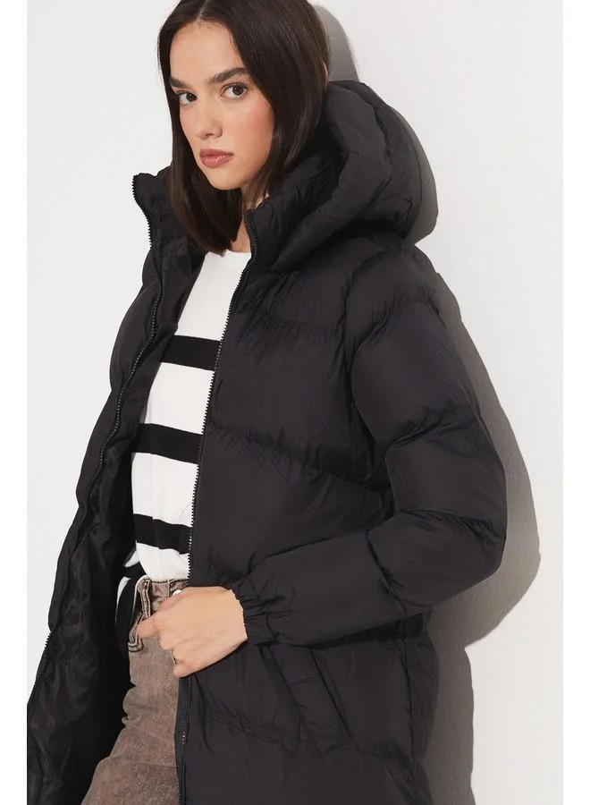 جون June Long Puffer Coat Black