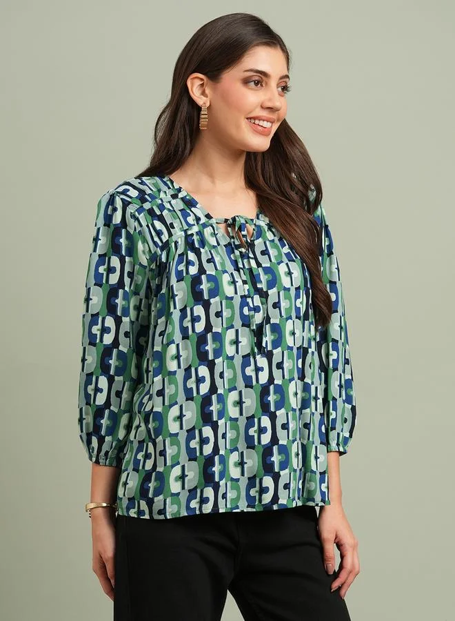 globus Women Green Abstract Print Tie Up Neck Top