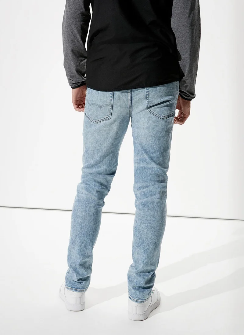 امريكان ايجل Light Wash Slim Fit Jeans