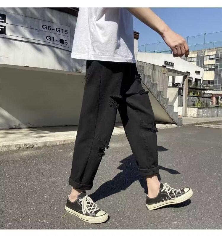 Unisex Classic Denim Jeans Loose Fit Daily Outdoor Wear - Image 5