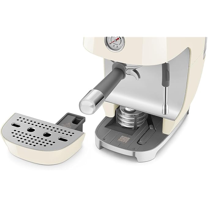 smeg ECF03 Made in Italy Retro Espresso Machine with Cold Brew, 15 Bar Pump, Thermoblock Heating, Steam Wand, Adjustable Temperature, 47 oz Water Tank (Cream) - Image 3