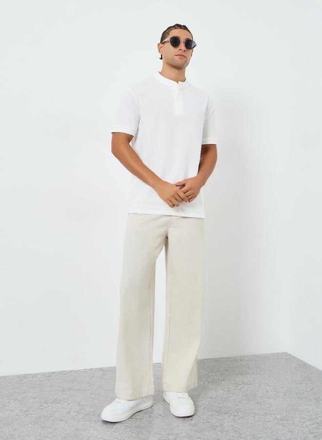 ستايلي بولو بقصة مريحة وياقة باند - Image 2