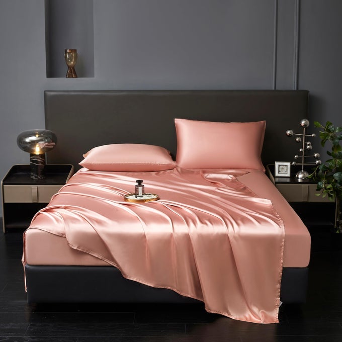 4 PCS FULL SIZE LUXURY SILKY SOFT CHAMPAGNE SATIN SHEET SET1 PREMIUM MOISTURE WICKING FITTED SHEET FITS UP TO 16 INCHES DEEP POCKET 1 FLAT SHEET 2 PILLOWCASESCHAMPAGNE FULL